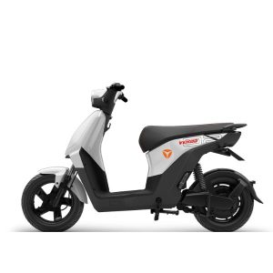 So Sánh Xe Điện Yadea Và Xe Điện Vinfast - Nên Chọn Xe Nào?
