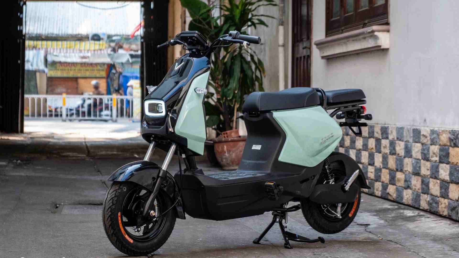 Xe điện VinFast Amio thiết kế nhỏ gọn dành cho học sinh không cần bằng lái tại Hải Phòng