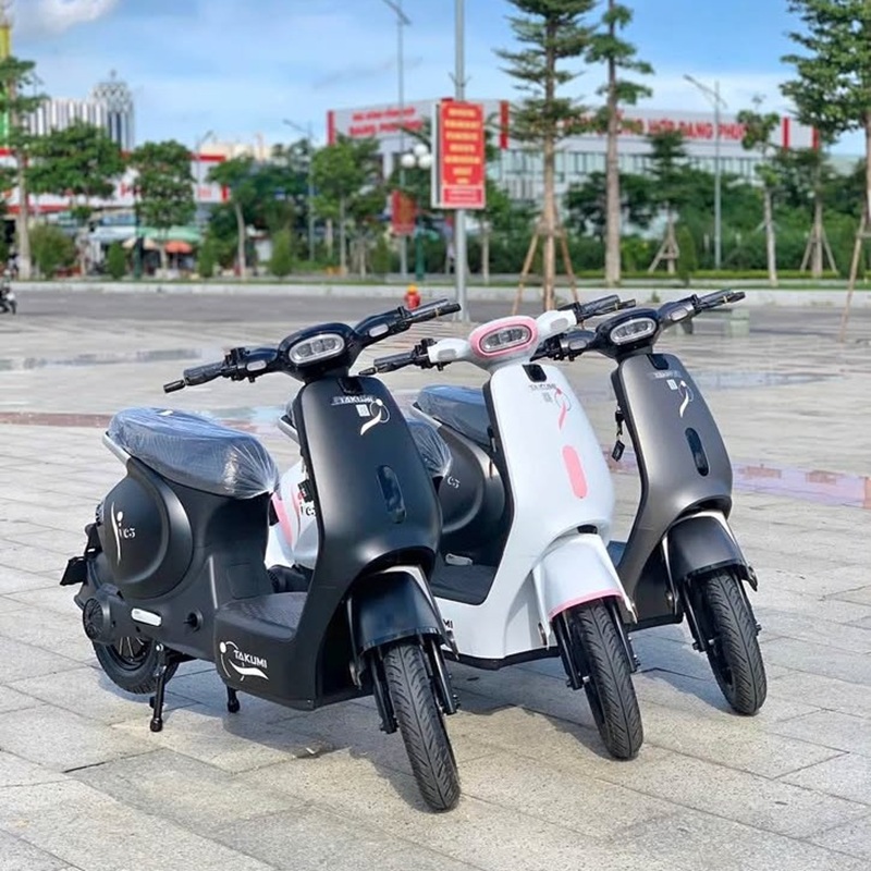Xe điện hottrend được gen Z săn đón - Takumi VC3