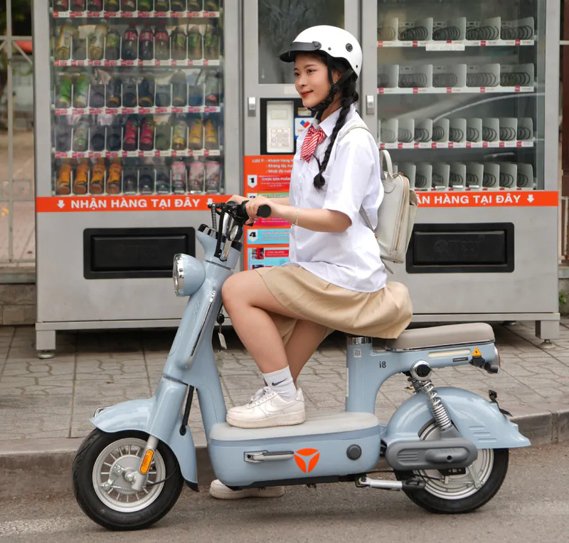 Đi Xe Đạp Điện