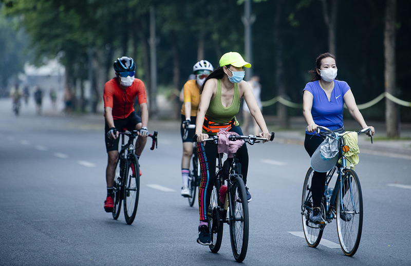 xe đạp đua siêu nhẹ