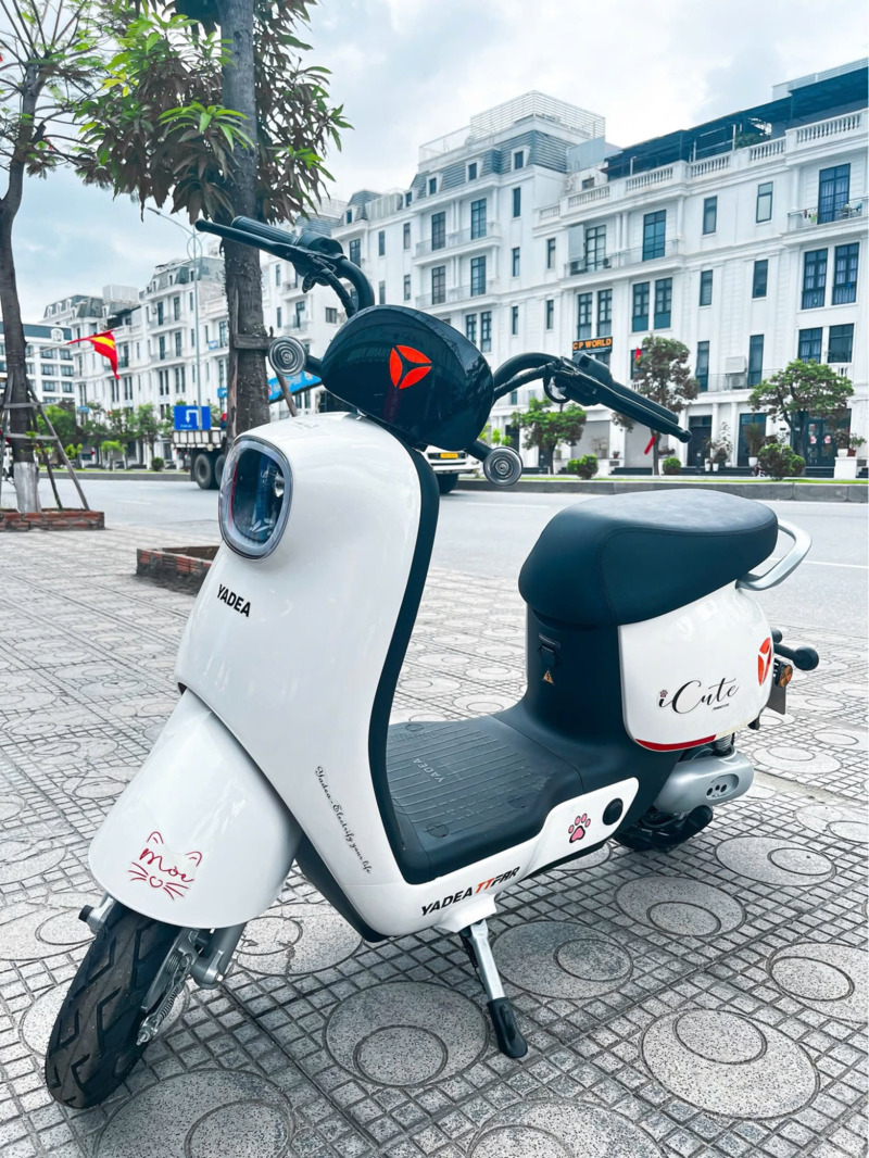 xe điện lùn