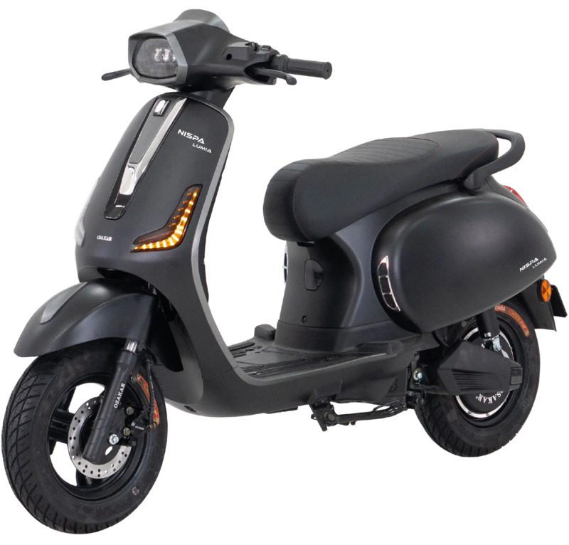 xe máy điện màu đen